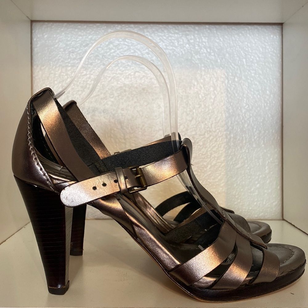 Boden Womens Metallic Pewter T Strap Heel Sandals - Picture 4 of 14